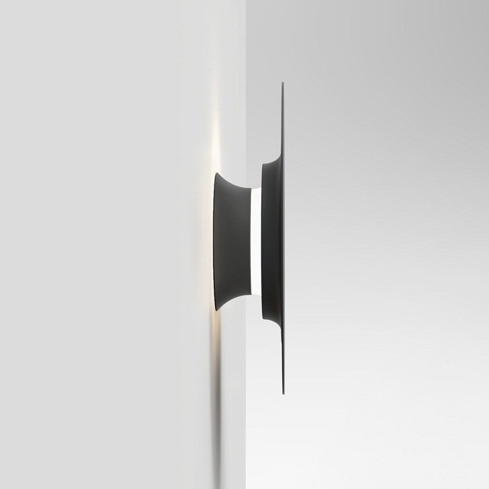 Facce Wall Lamp by Rezek Artemide Wall Lamps